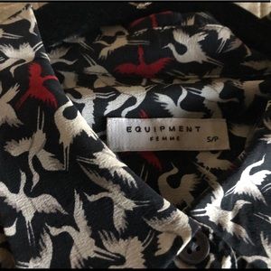 EQUIPMENT FEMME 100% Silk Slim Signature Crane Peacoat S $258 RARE